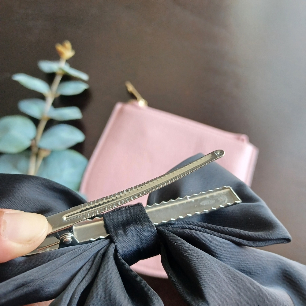Black Hair Bow Gator Clip - Picture 5 of 5